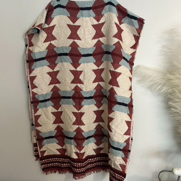Madewell Accessories - Madewell Oversized Carpet Scarf Travel Wrap - Rust
